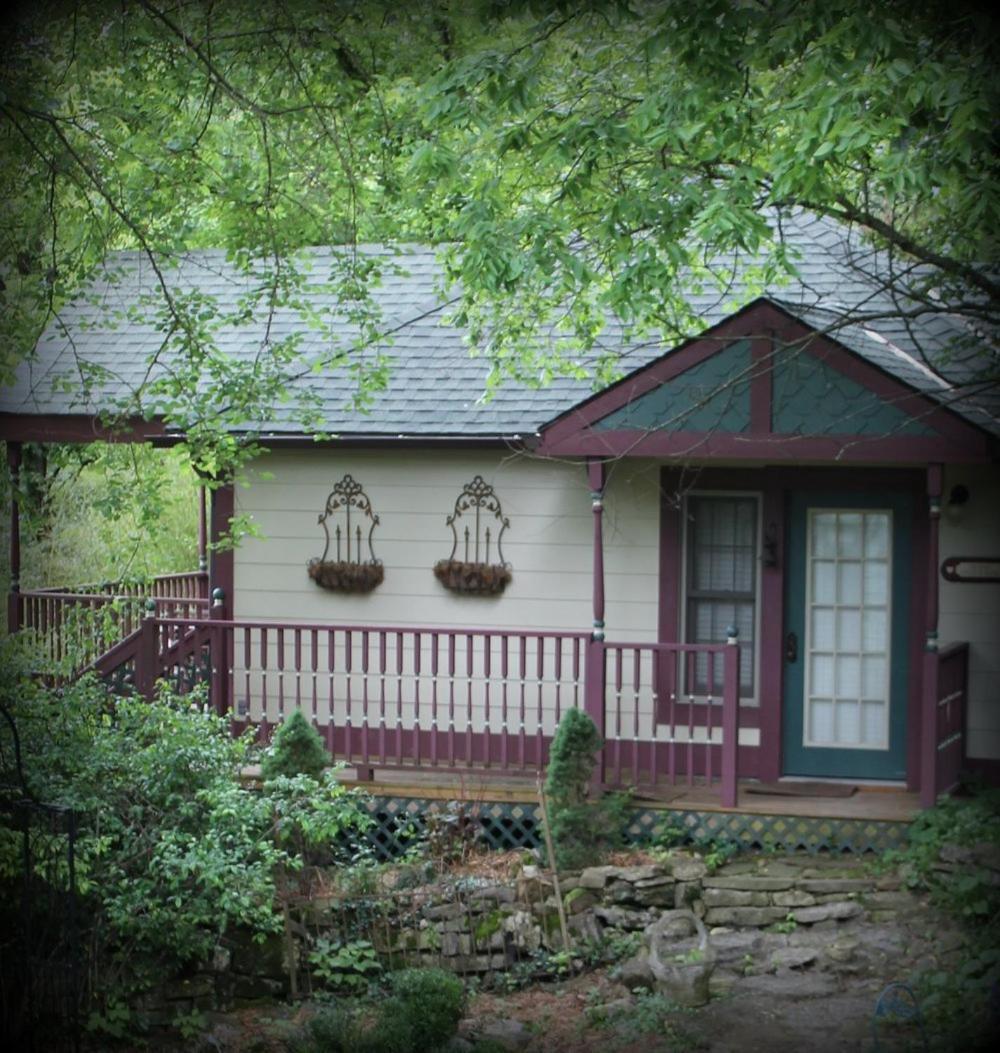 Hidden Springs Bed And Breakfast Eureka Springs Exterior photo