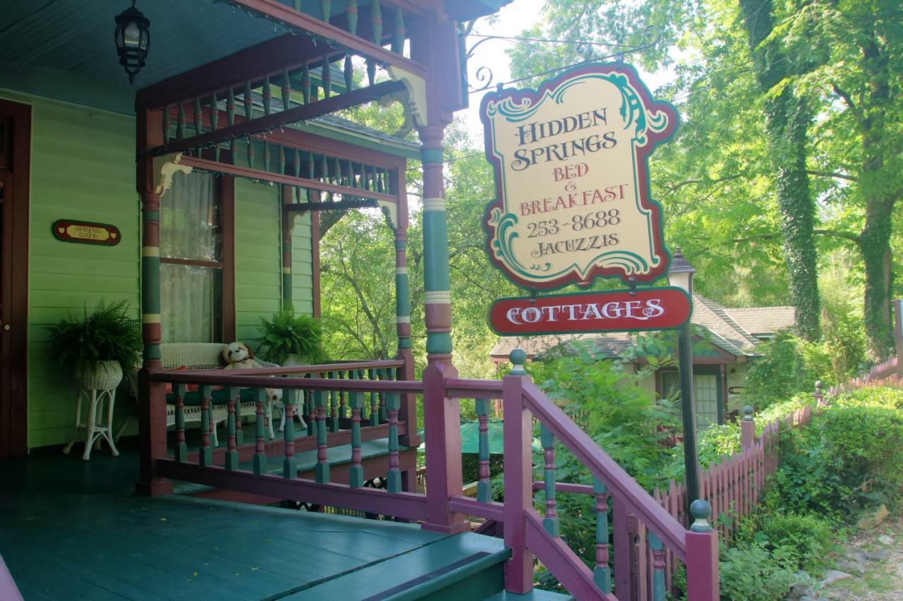 Hidden Springs Bed And Breakfast Eureka Springs Exterior photo